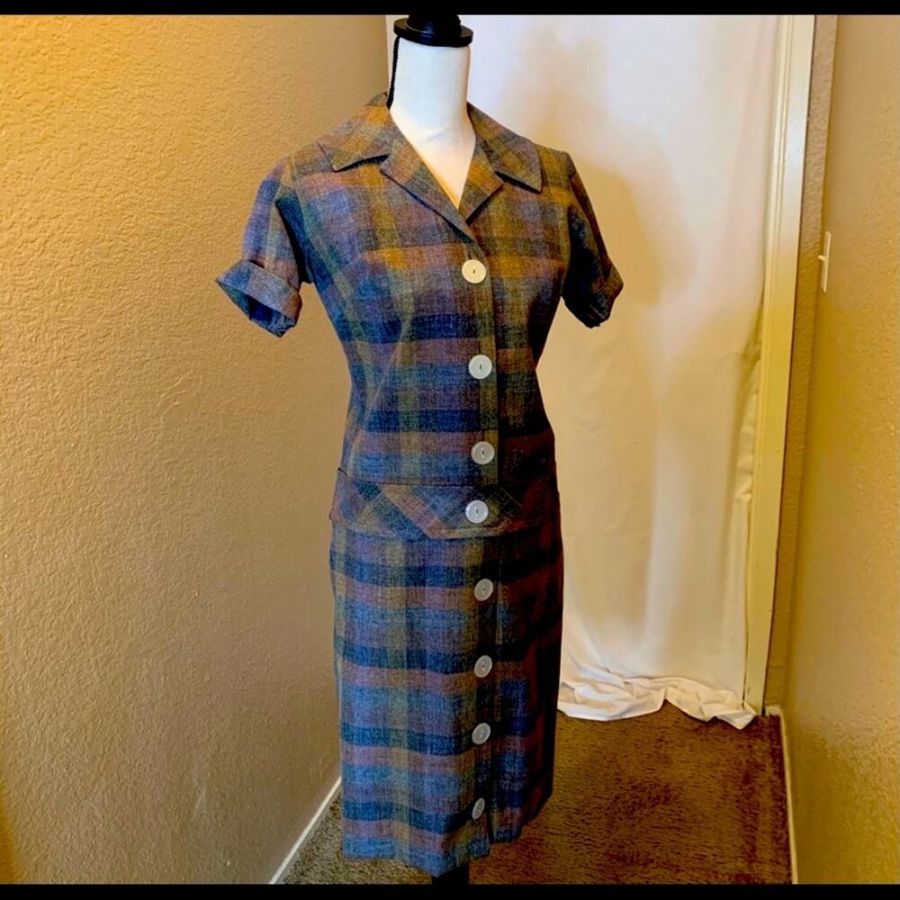 CLOSET CLEAR OUT!  Vintage Drop Waist Front Button Subtle Plaid Dress